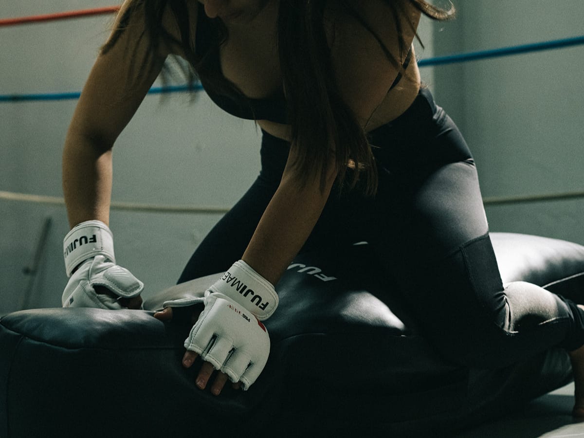 Rękawice MMA – kluczowy element nowoczesnego treningu sportów walki Rękawice MMA – kluczowy element nowoczesnego treningu sportów walki